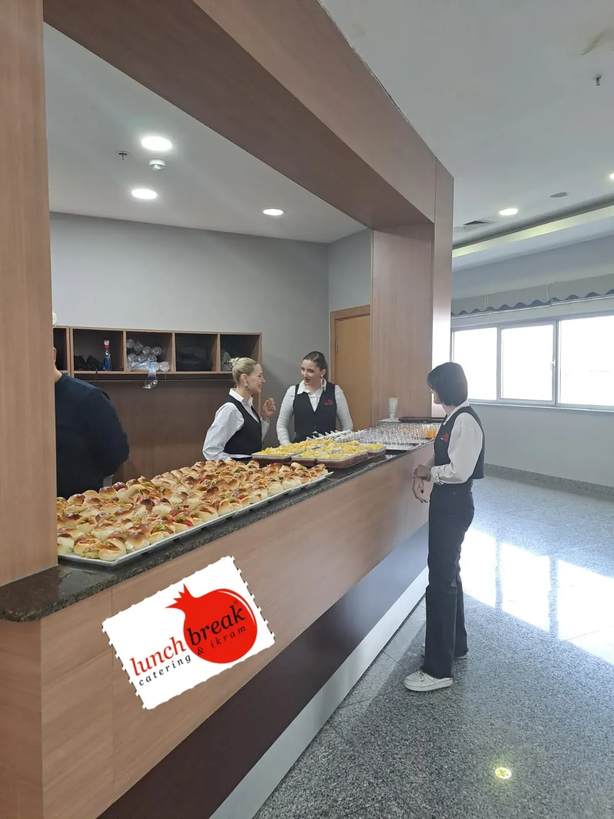 Fuar/Organizasyon İçin Host/Hostesler